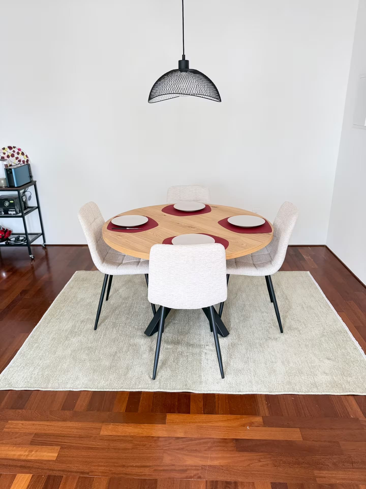 Cosy Apartment Tenero dining table